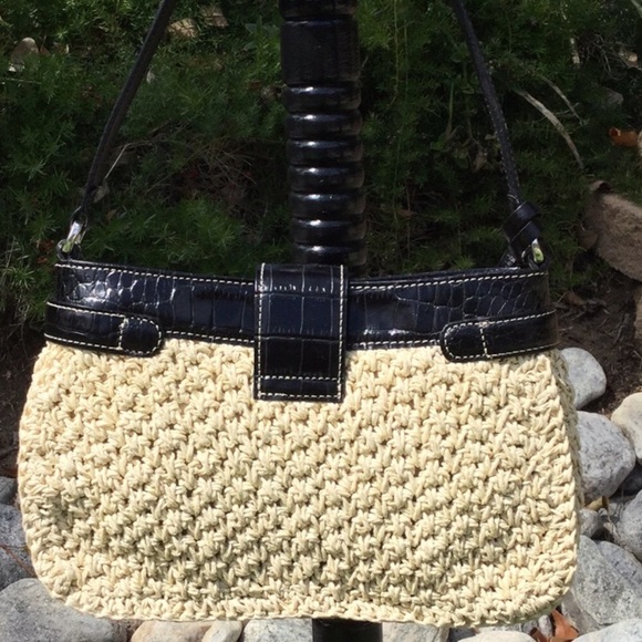 Mini Straw Brighton Handbag - Picture 5 of 6